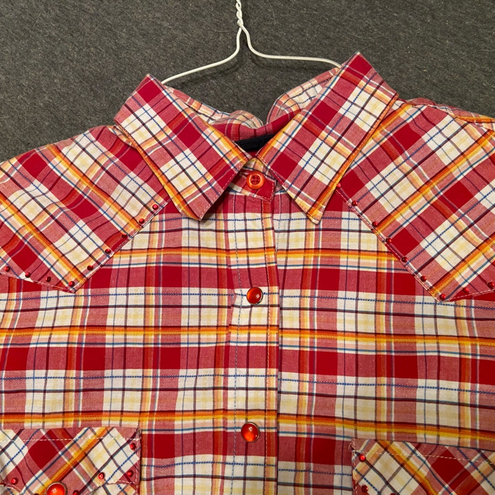 Western Plaid Button-Up Shirt - Red and White Pearl snap - Picture 5 of 5